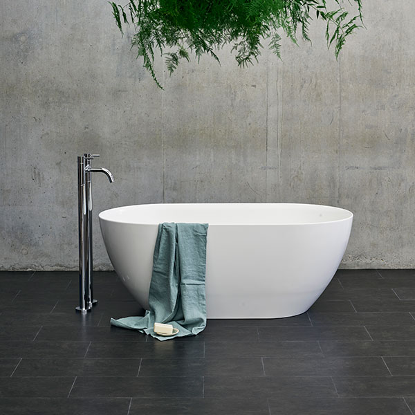 Modern Luxury Bathroom Design | Discover the right luxury soaking tub for you to suit your daily wellness rituals. 
