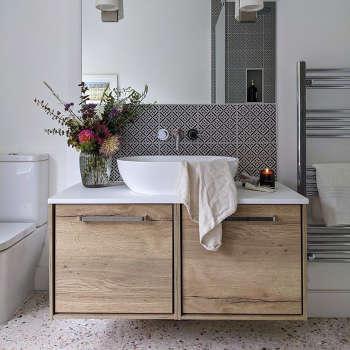 Luxury Bathroom Suite | Take a moment in this modern spa bathroom by @twopigsonehouse